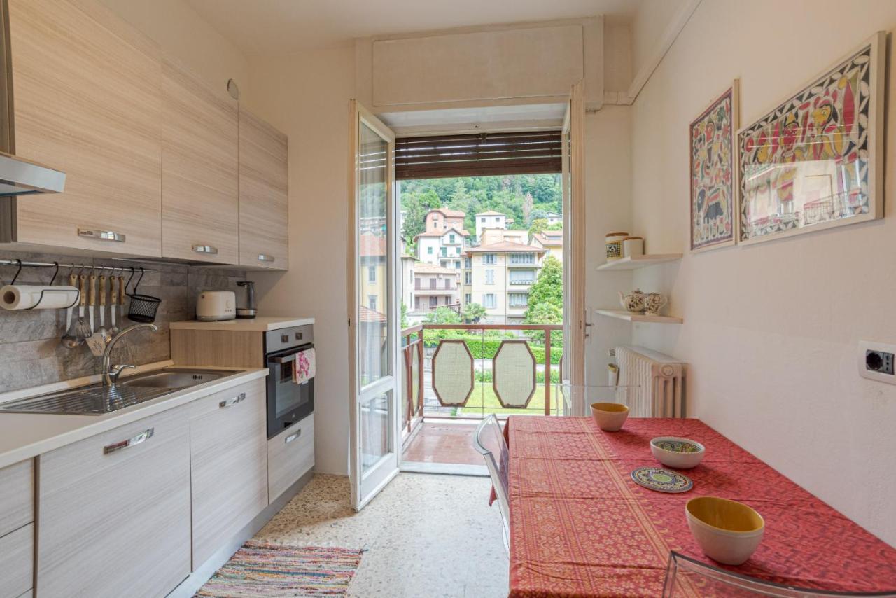 Lovely & Quiet Apartment - With Balcony & Parking Como Luaran gambar